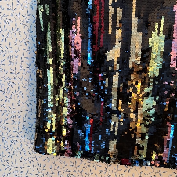 Ladies sequin party mini skirt - Picture 3 of 5